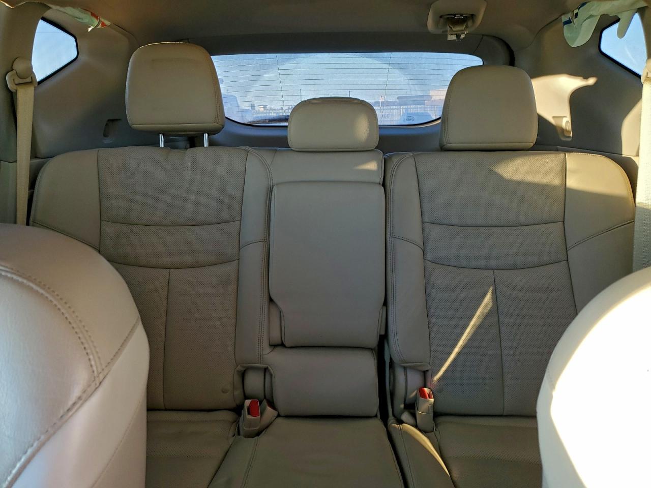 Nissan Murano S Image 6