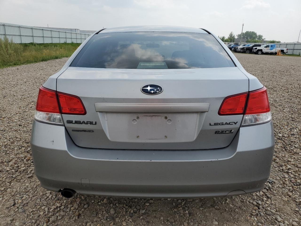 Subaru Legacy 2.5i Premium Image 7