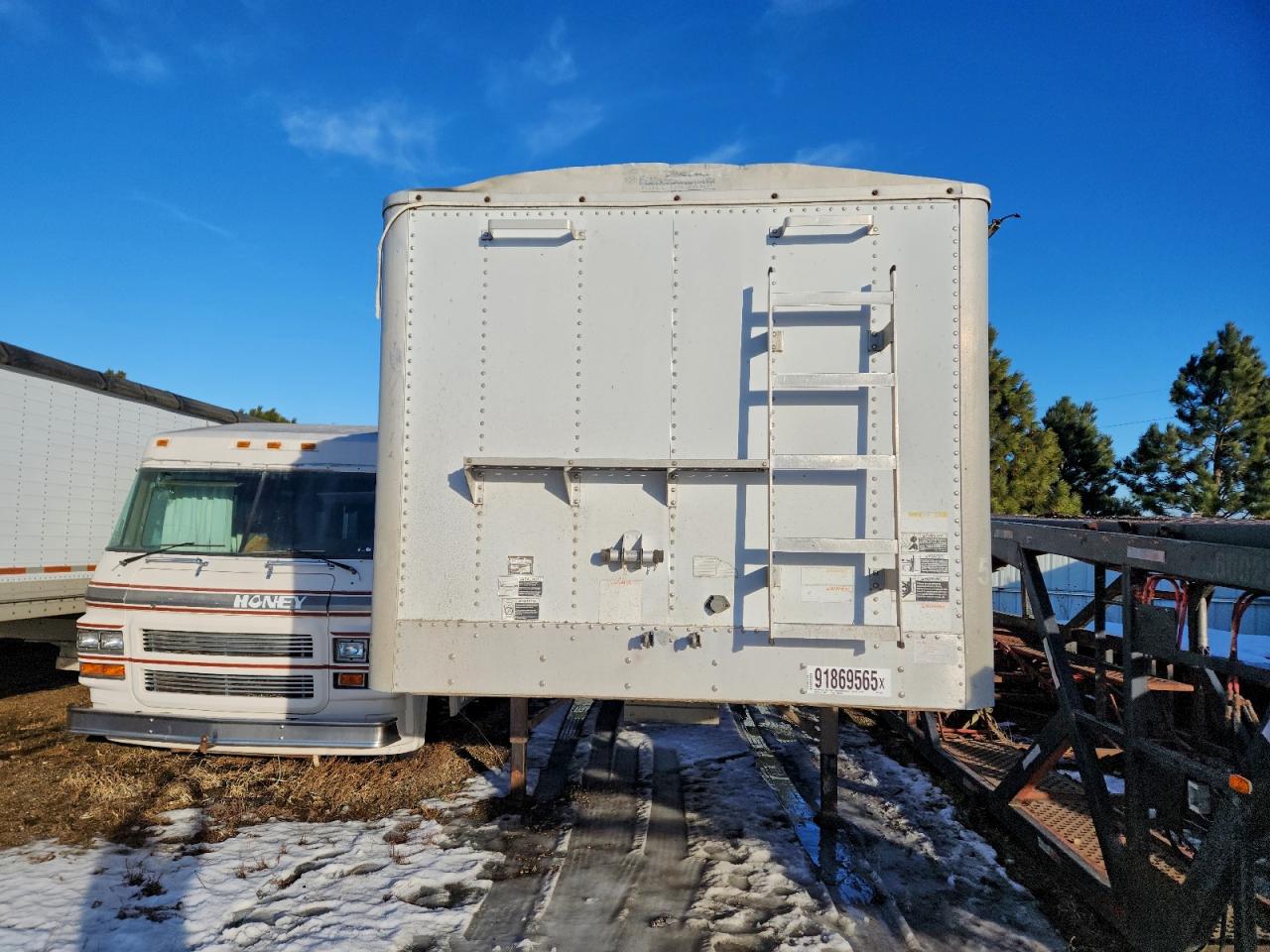 Wilson Trailer Image 10