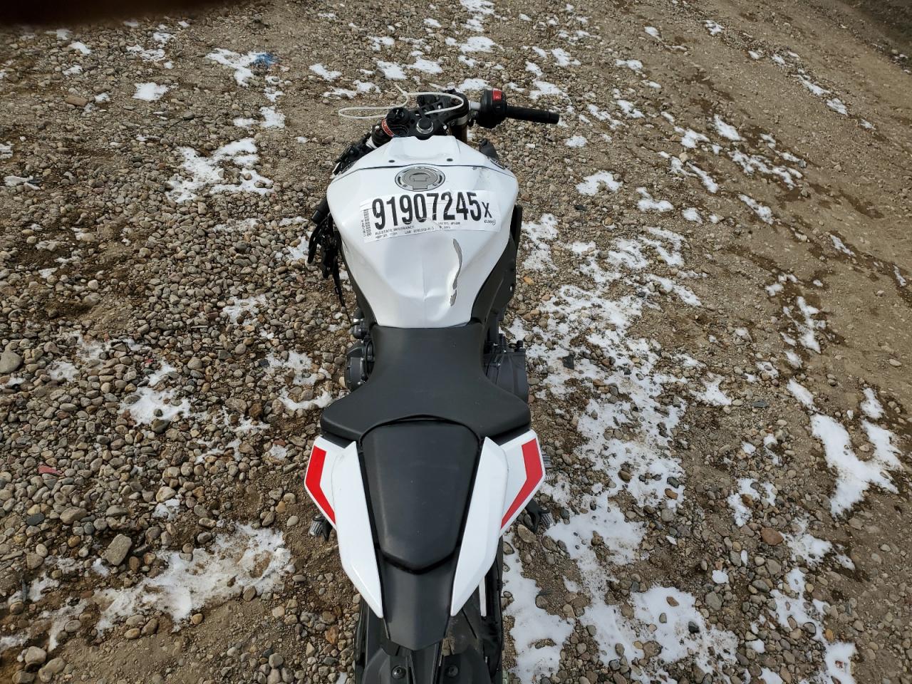 Yamaha Yzf890 Image 10