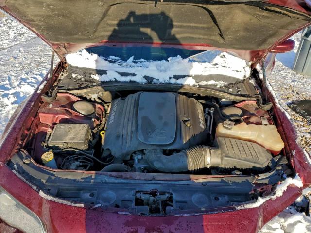 Chrysler 300 S Image 13