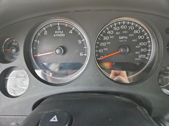 GMC Yukon Denali Image 6