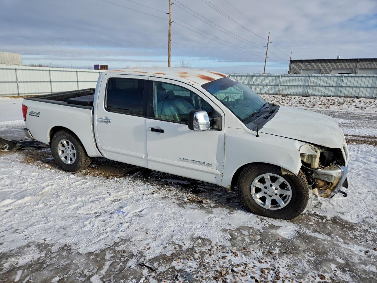 Nissan Titan Xe Image 7