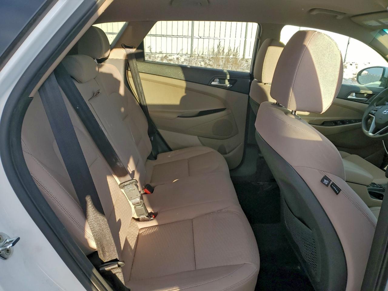 Hyundai TUCSON Se Image 8