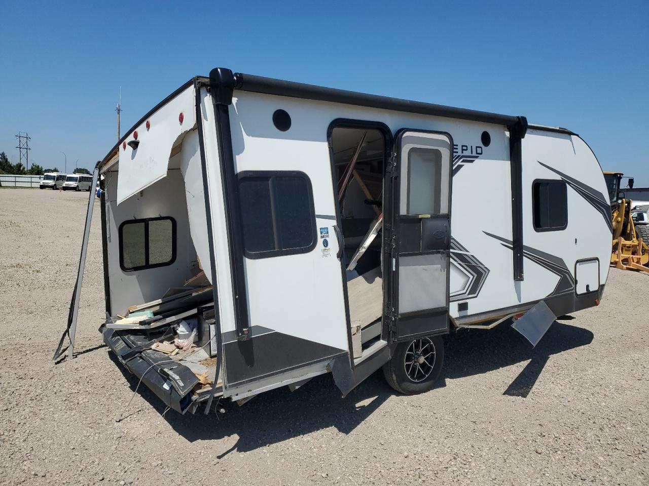 Rvr Bt Trailer Image 9