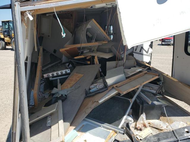 Rvr Bt Trailer Image 5