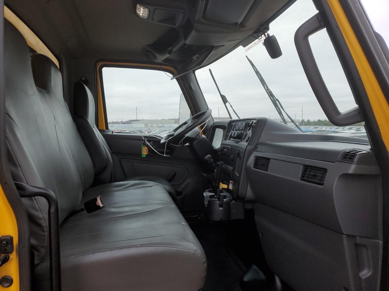 International Mv607 Image 5