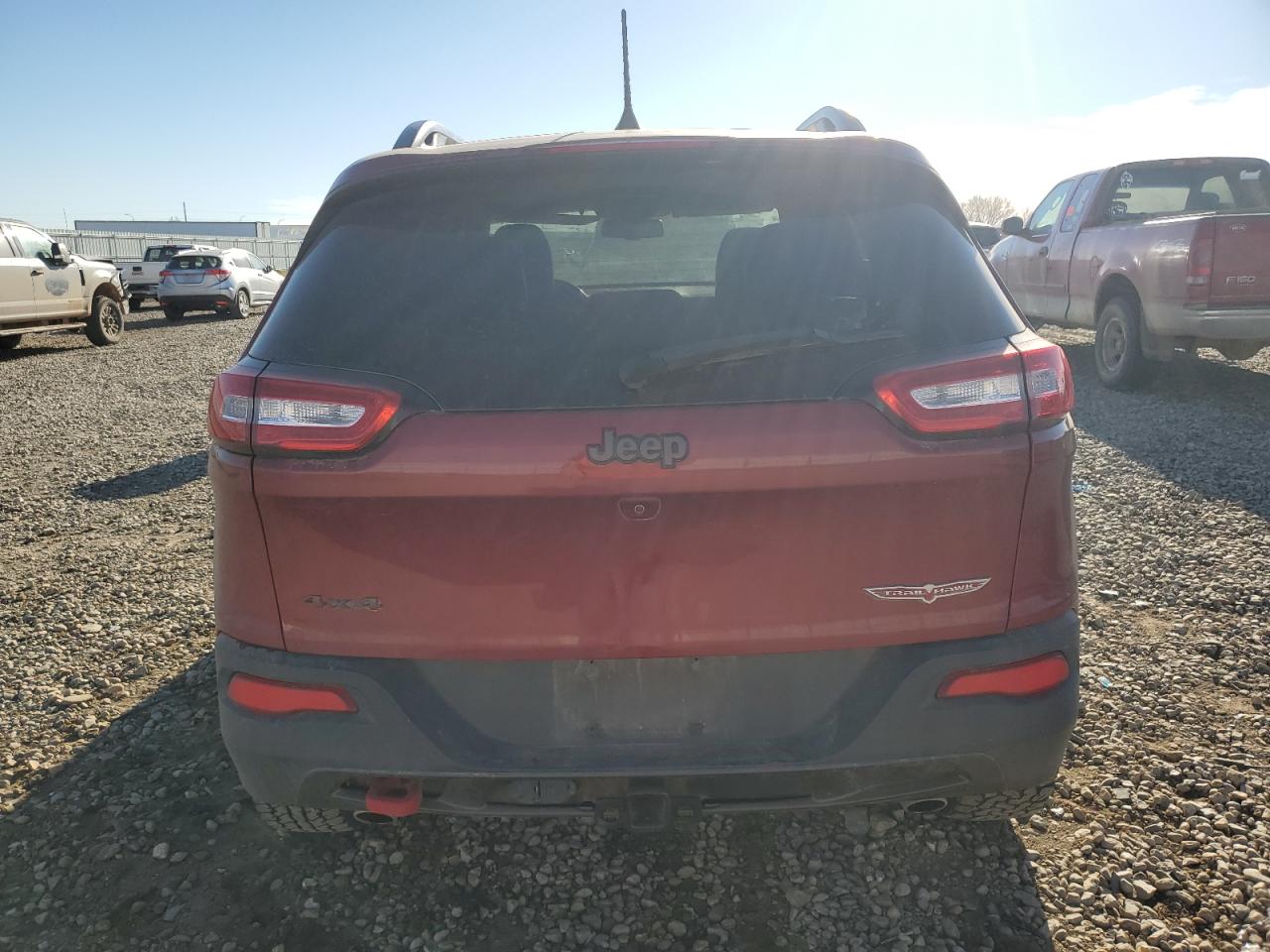 Jeep Cherokee Trailhawk Image 9