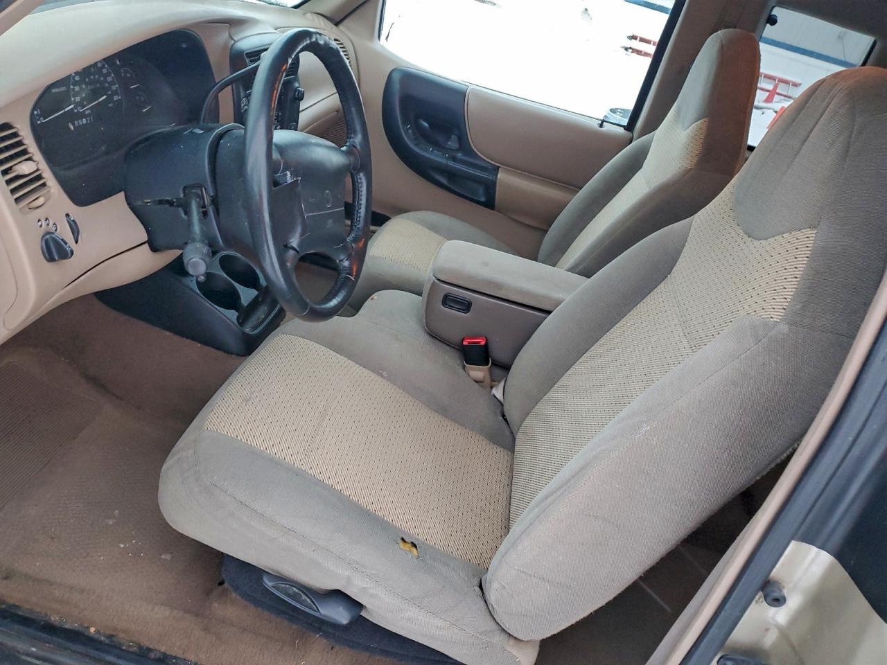 Mazda B Series Cab Plus Image 3