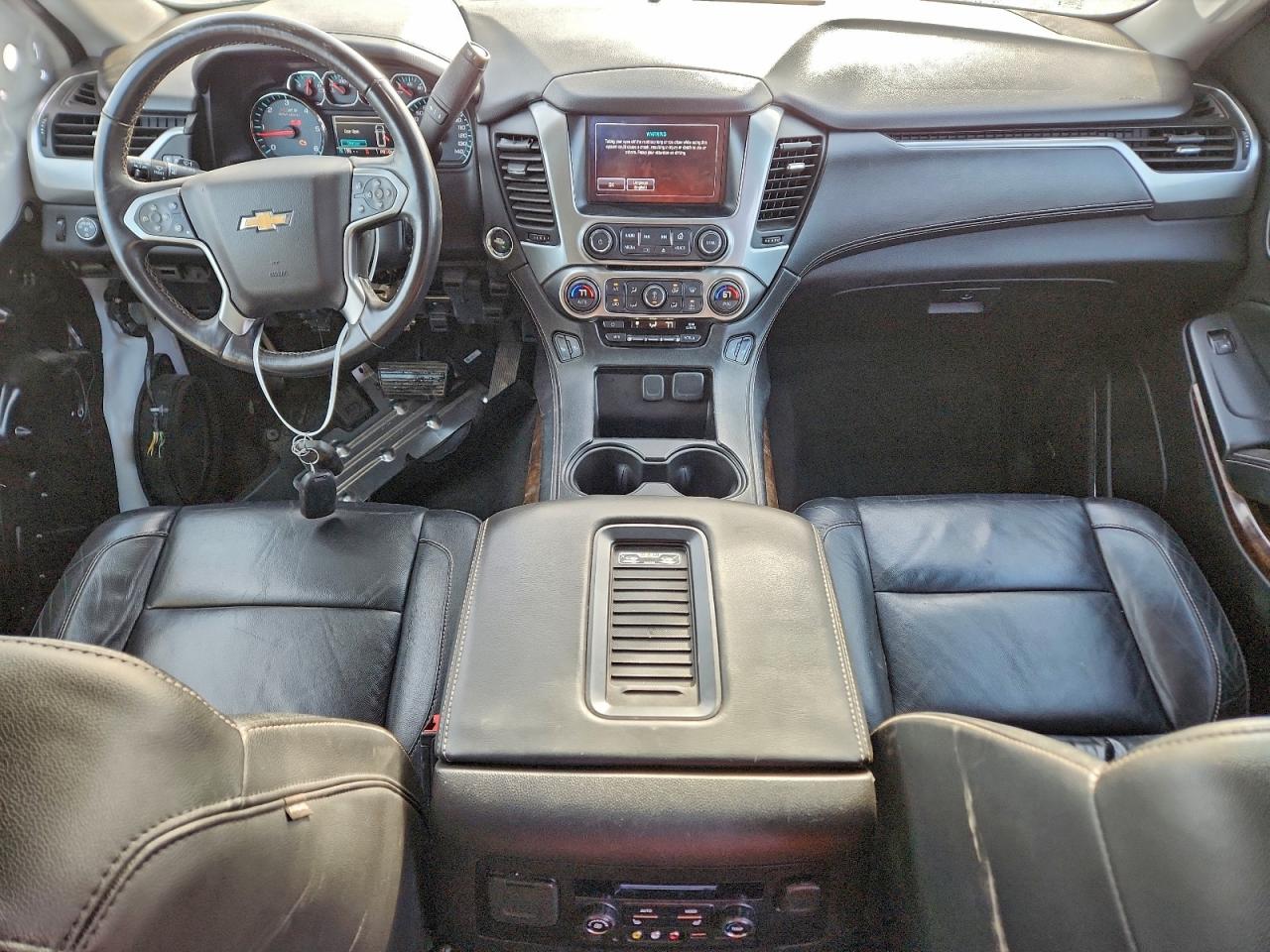 Chevrolet Suburban K1500 Lt Image 11