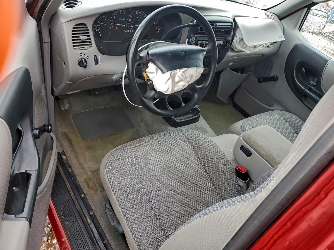 Ford Ranger Super Cab Image 12