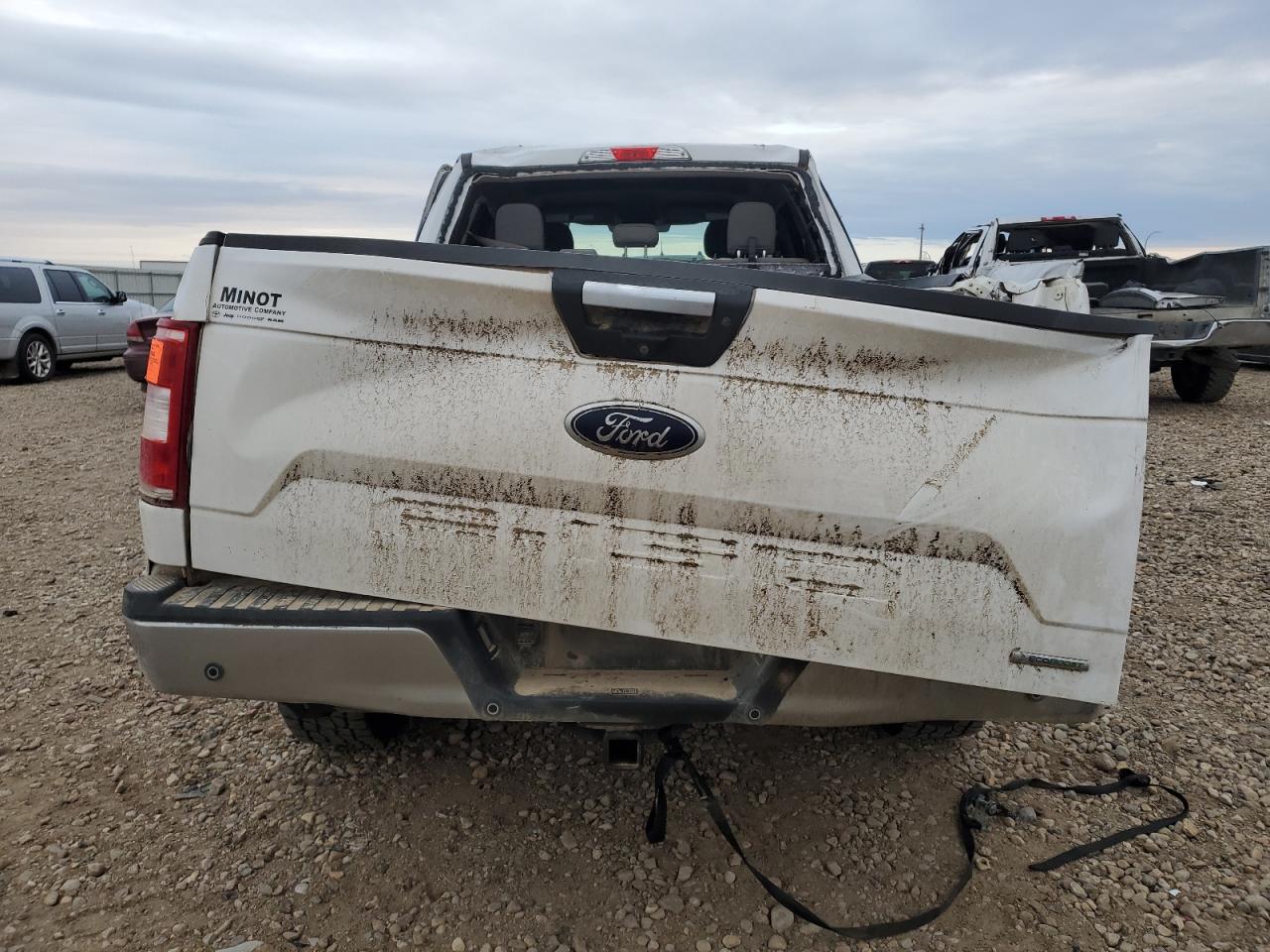 Ford F-150 Supercrew Image 11