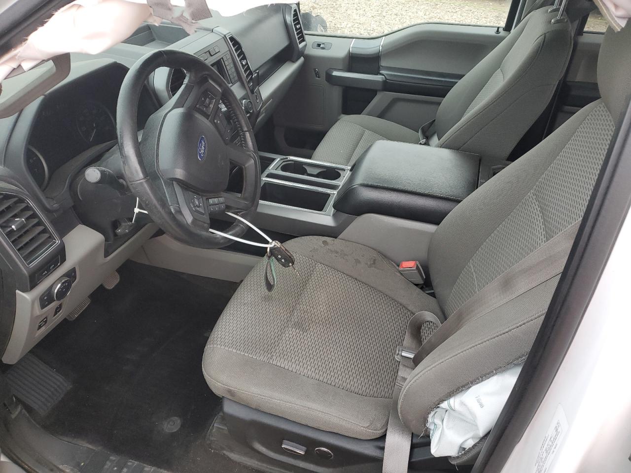 Ford F-150 Supercrew Image 12