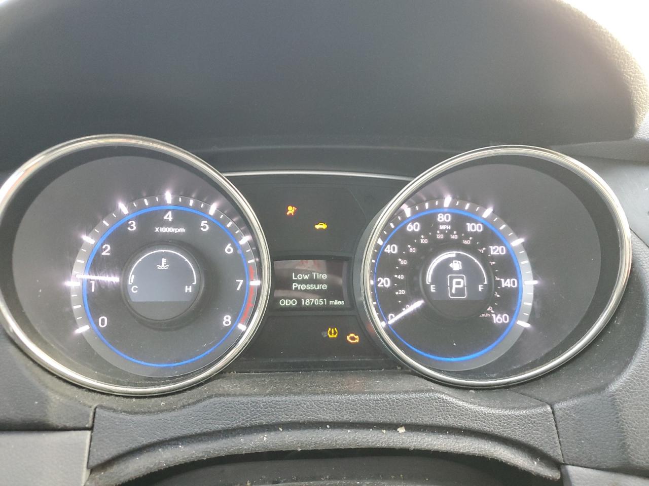 Hyundai SONATA Gls Image 11