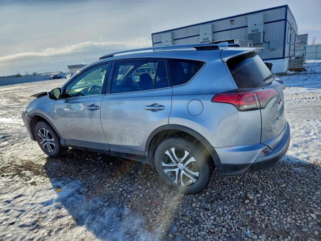 Toyota RAV4 Le Image 12