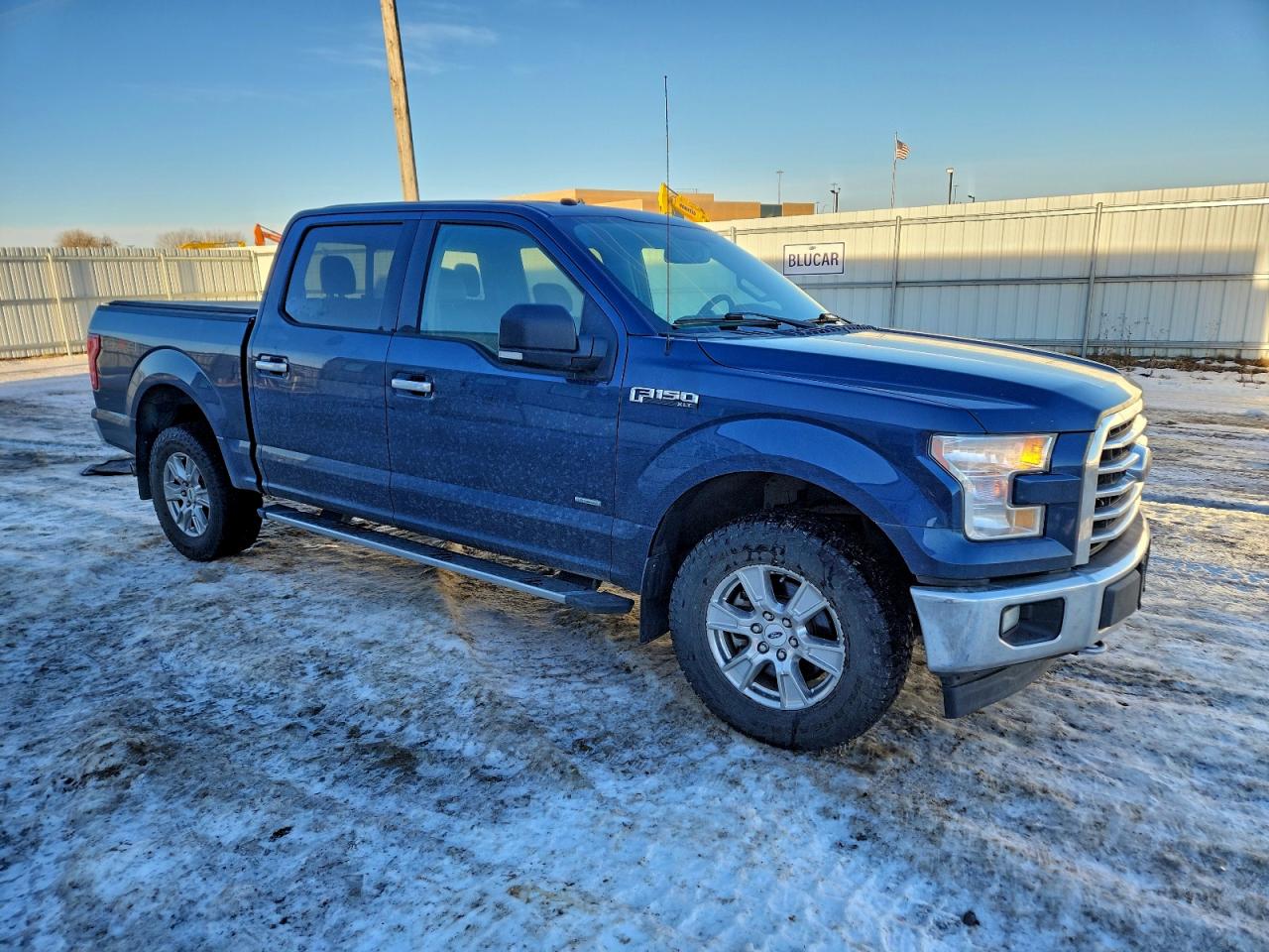 Ford F-150 Supercrew Image 3
