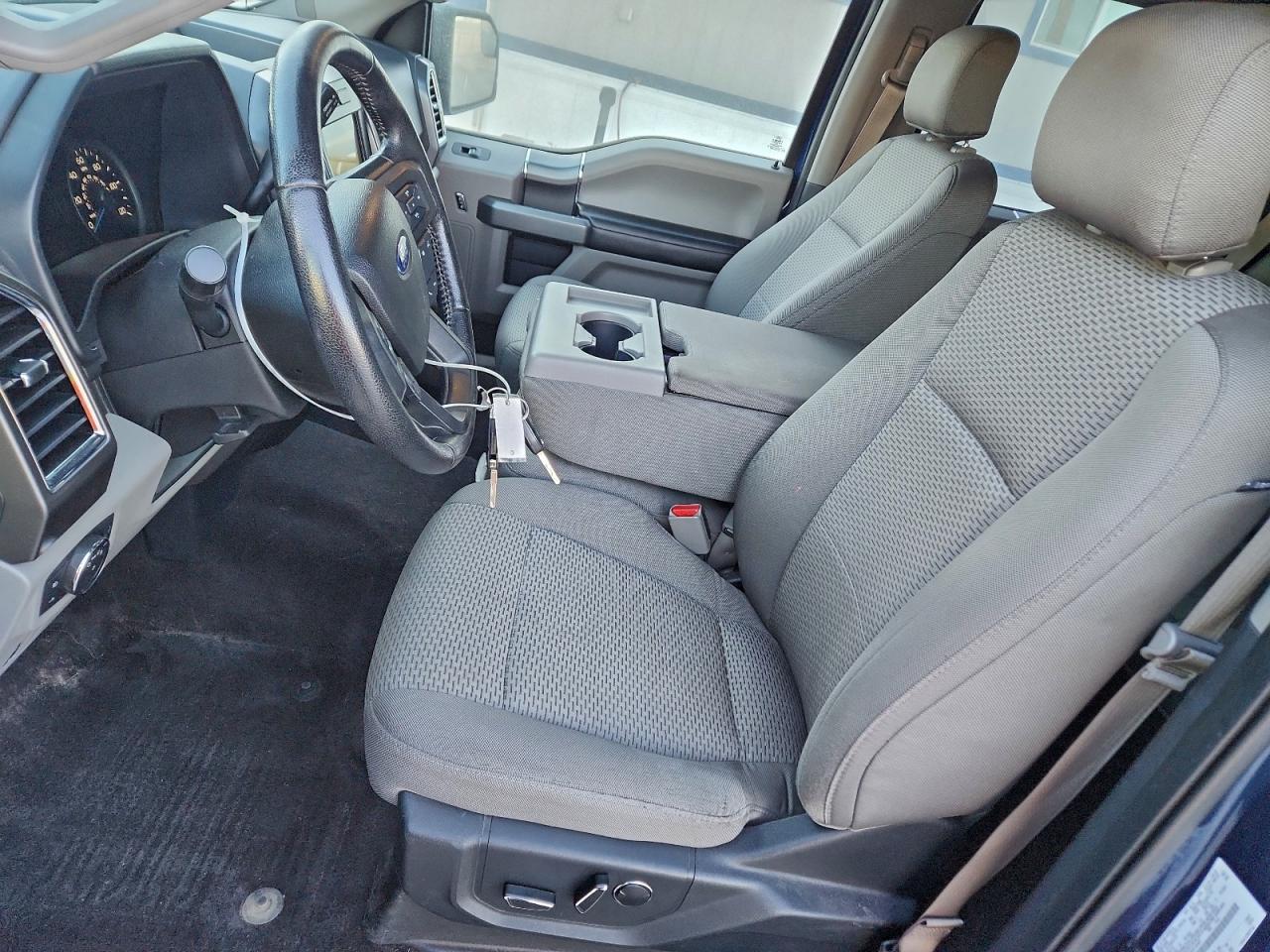 Ford F-150 Supercrew Image 9