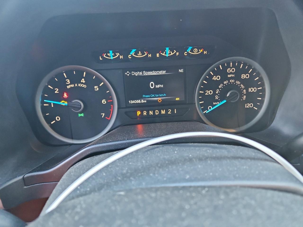 Ford F-150 Supercrew Image 8