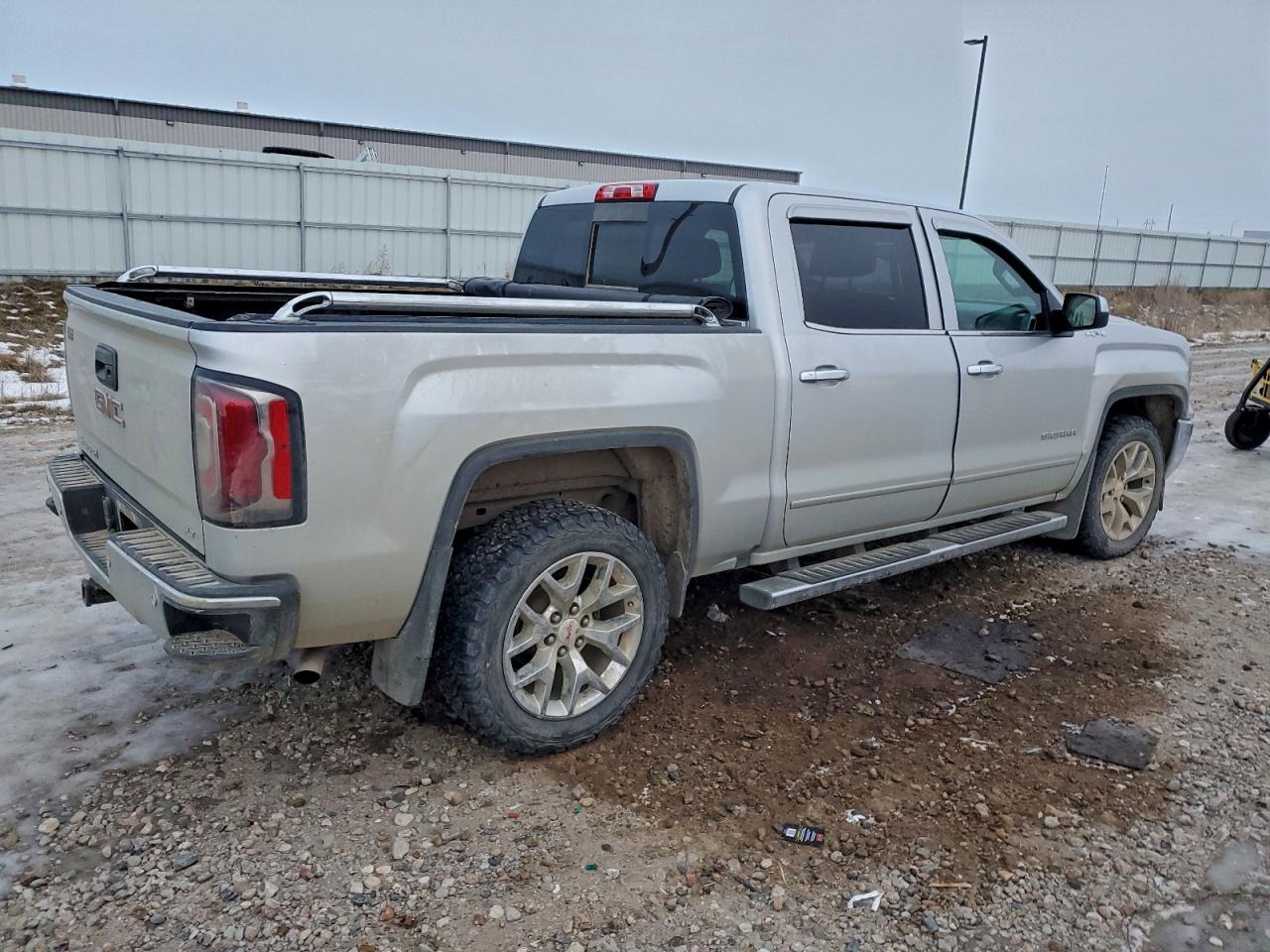 GMC Sierra K1500 Slt Image 3