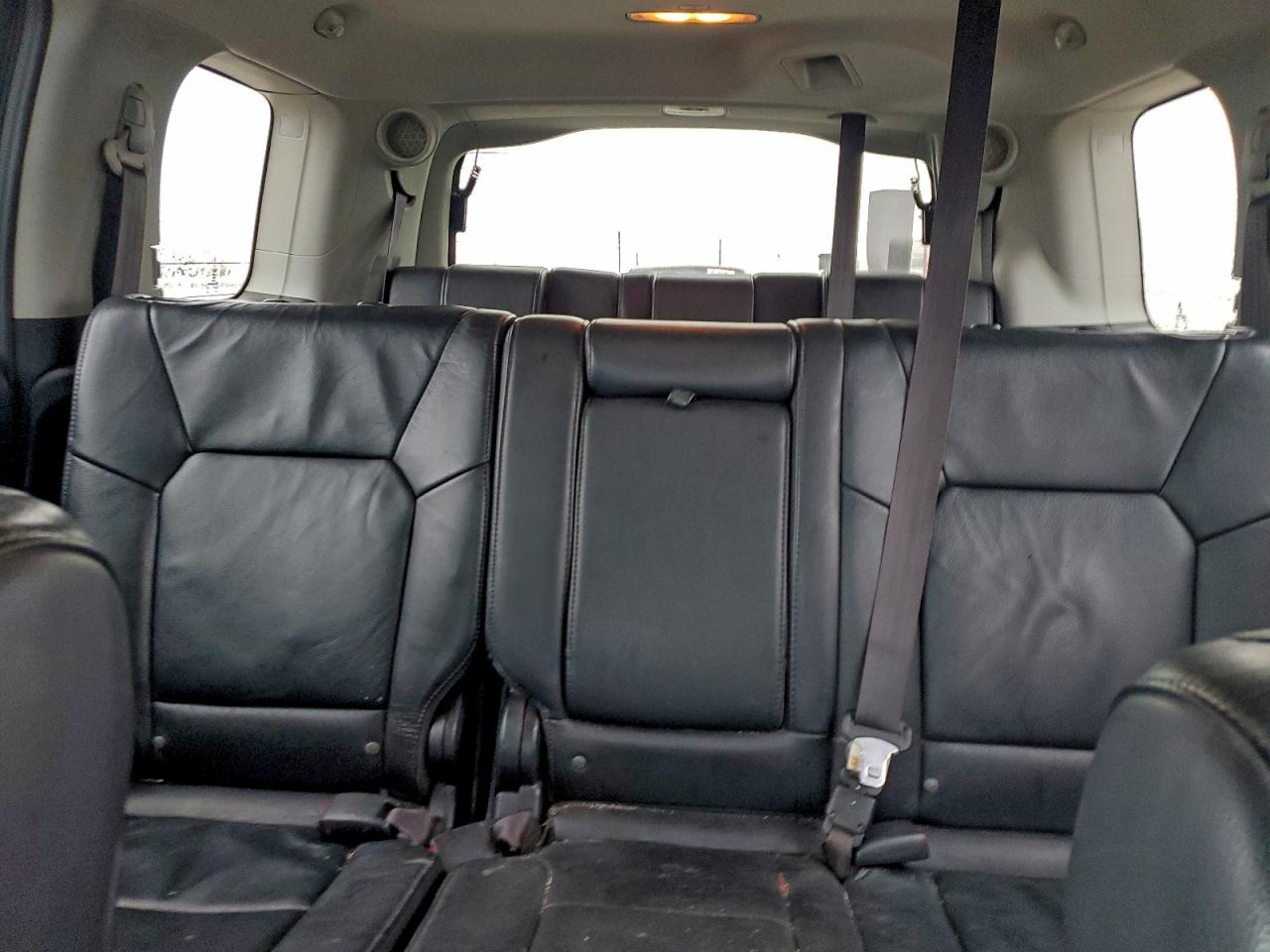 Honda Pilot Touring Image 9