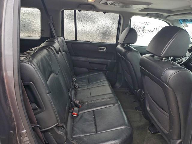 Honda Pilot Touring Image 6