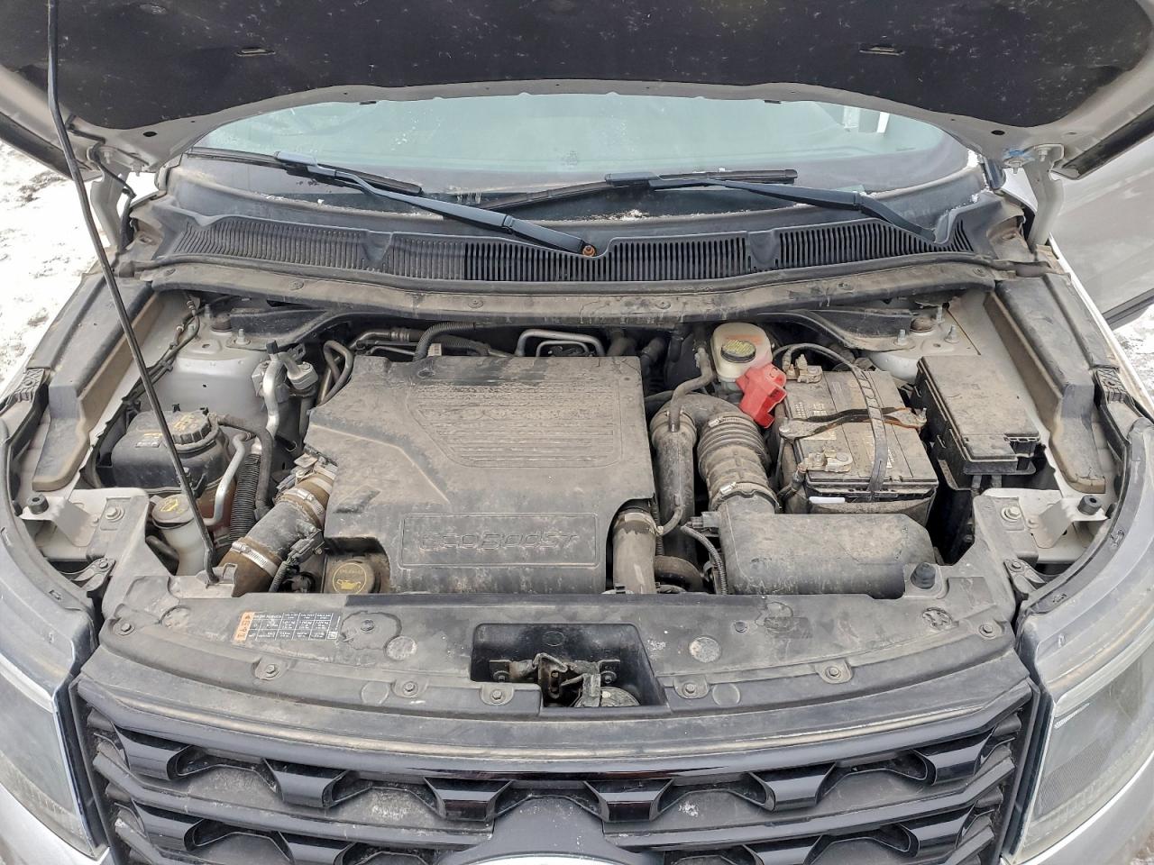 Ford Explorer Sport Image 9